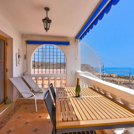 Port Royal Ocean View In Cristianos Апартаменты